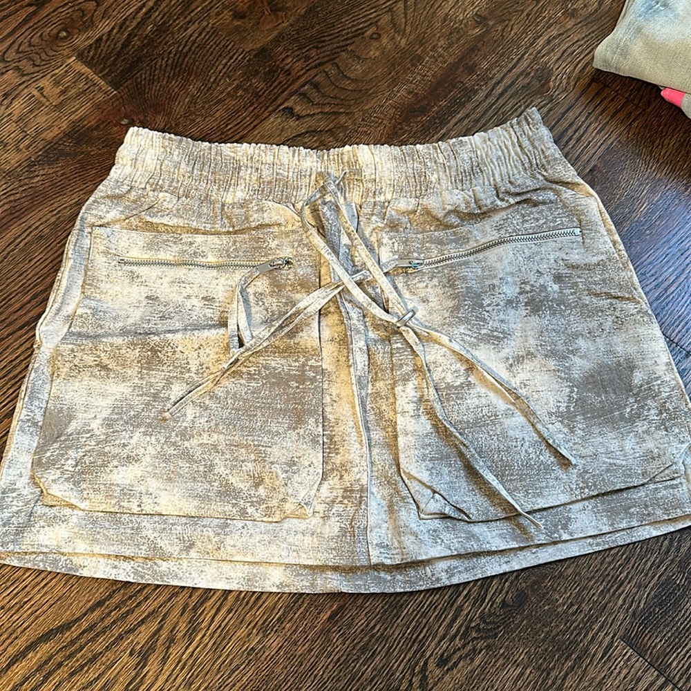 Zara skirt